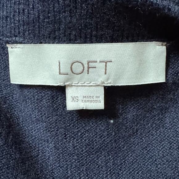 LOFT Womens Sweater V Neck Pullover Navy Blue Classic Career Professional - Picture 2 of 6
